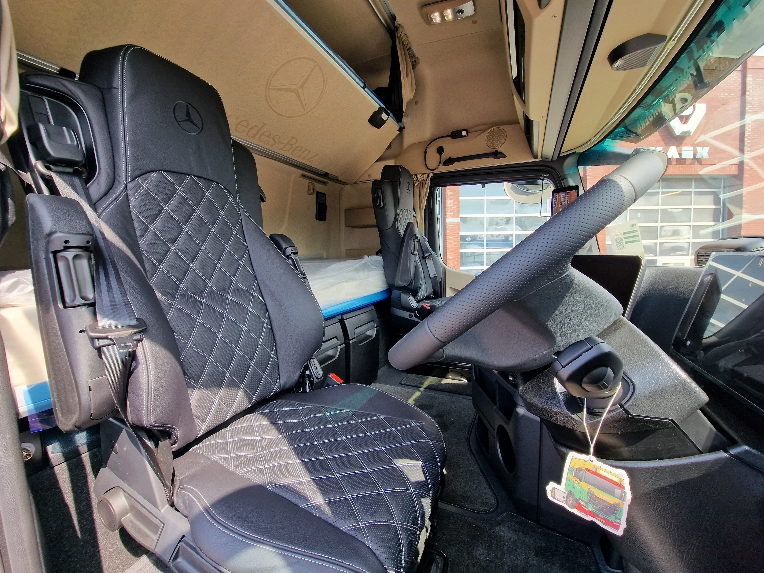 Mercedes-Benz Actros 2026 - L 2663 6x2/4 - RHD - Procab - Gigaspace - Retarder - Leather - Mirror cam afbeelding 19