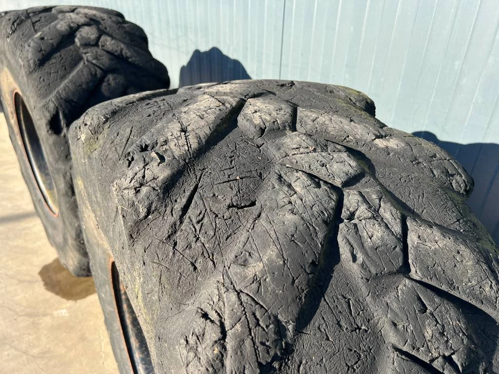 Michelin - 445/70R19.5 incl. rim afbeelding 9