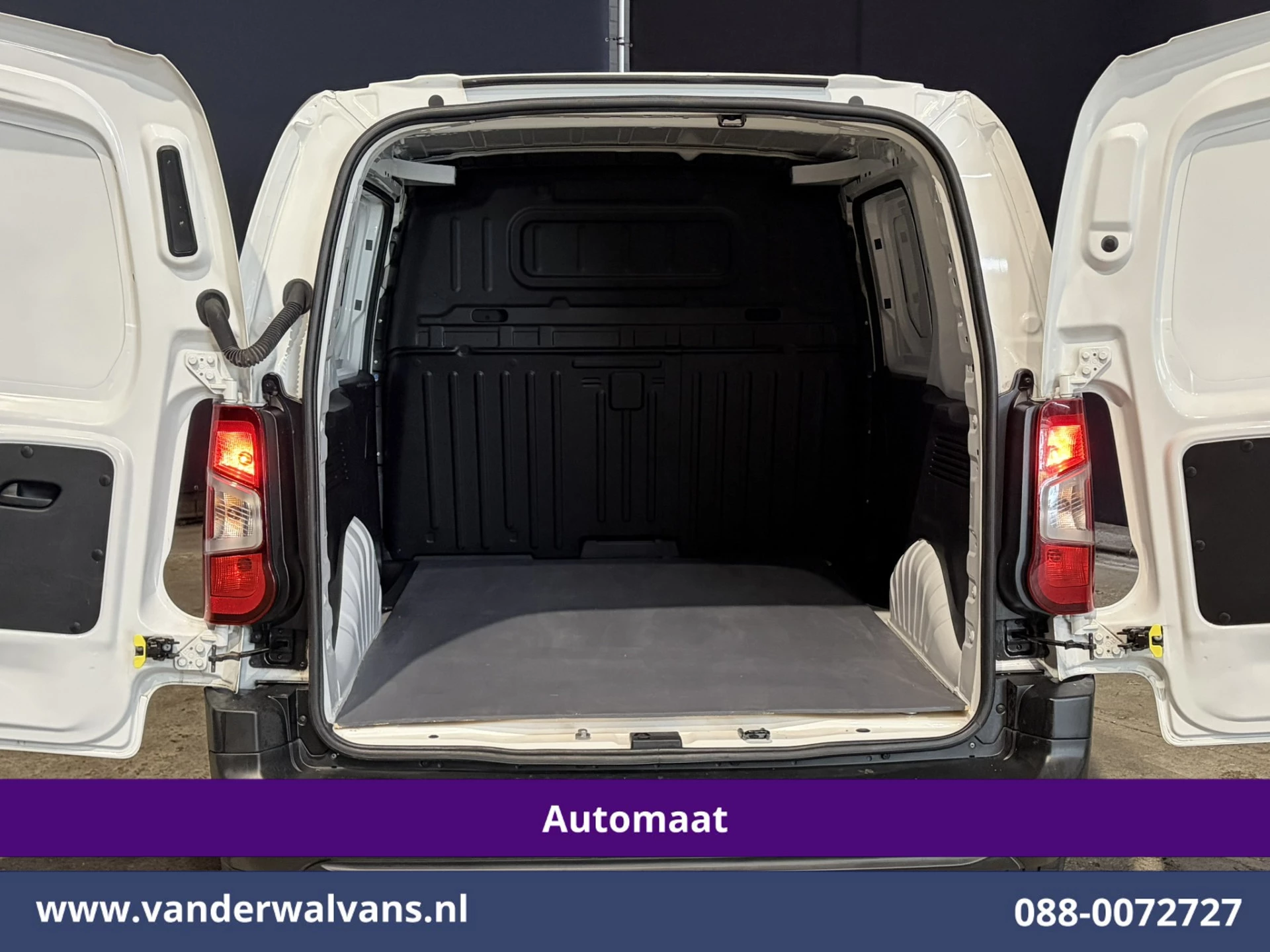 Citroën Berlingo 2022 - 1.2 PureTech 130pk Automaat Benzine L1H1 Euro6 Airco | 2x zijdeur | Camera | Apple Carplay Bild 14