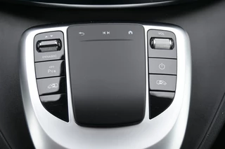 Mercedes-Benz EQV 2023 - 300 L3 Avantgarde 90 kWh image 21