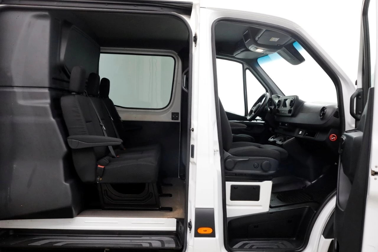 Mercedes-Benz Sprinter 2021 - 316 CDI 163pk 7G Automaat L2H1 D.C. 4x4 ZG3 Airco/Navi/Camera 12-2021 obrázek 3