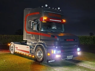 Scania T 2002 - T164-580 V8 Topline 4x2 - Original Torpedo/Hauber - Retarder - 4.70 WB - PTO/Hydraulic - Light bar - Leather seats obrazek 2