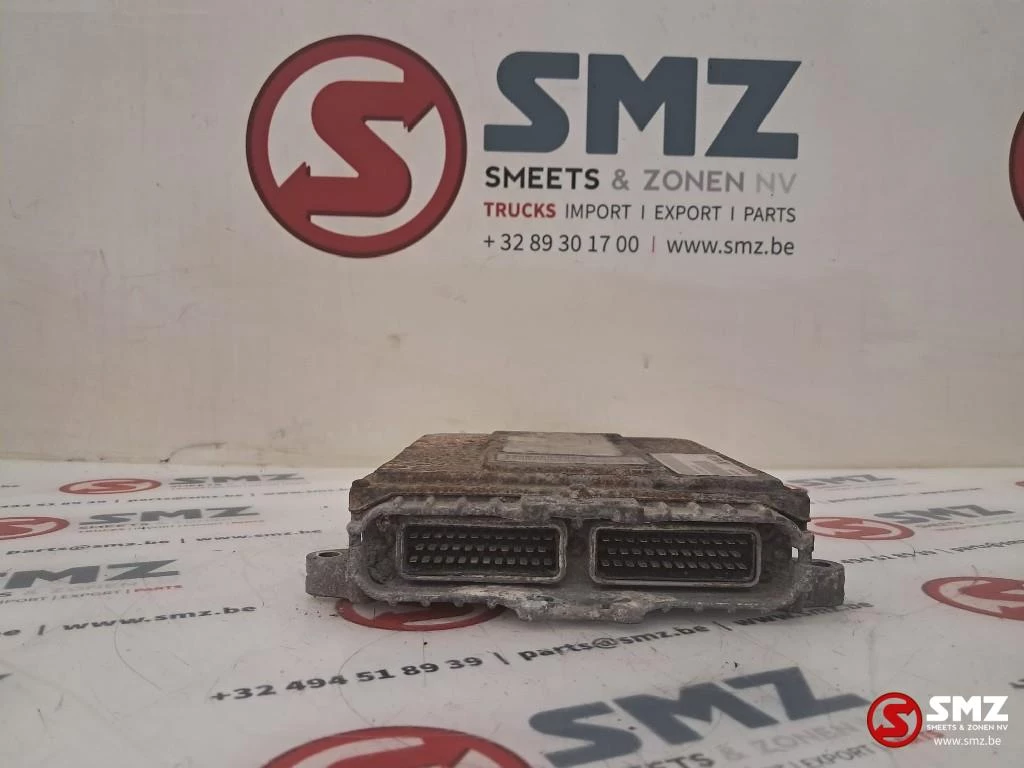 Iveco 2003 - Occ ECU motorbesturingseenheid Cursor 10 F3AE0681D afbeelding 1