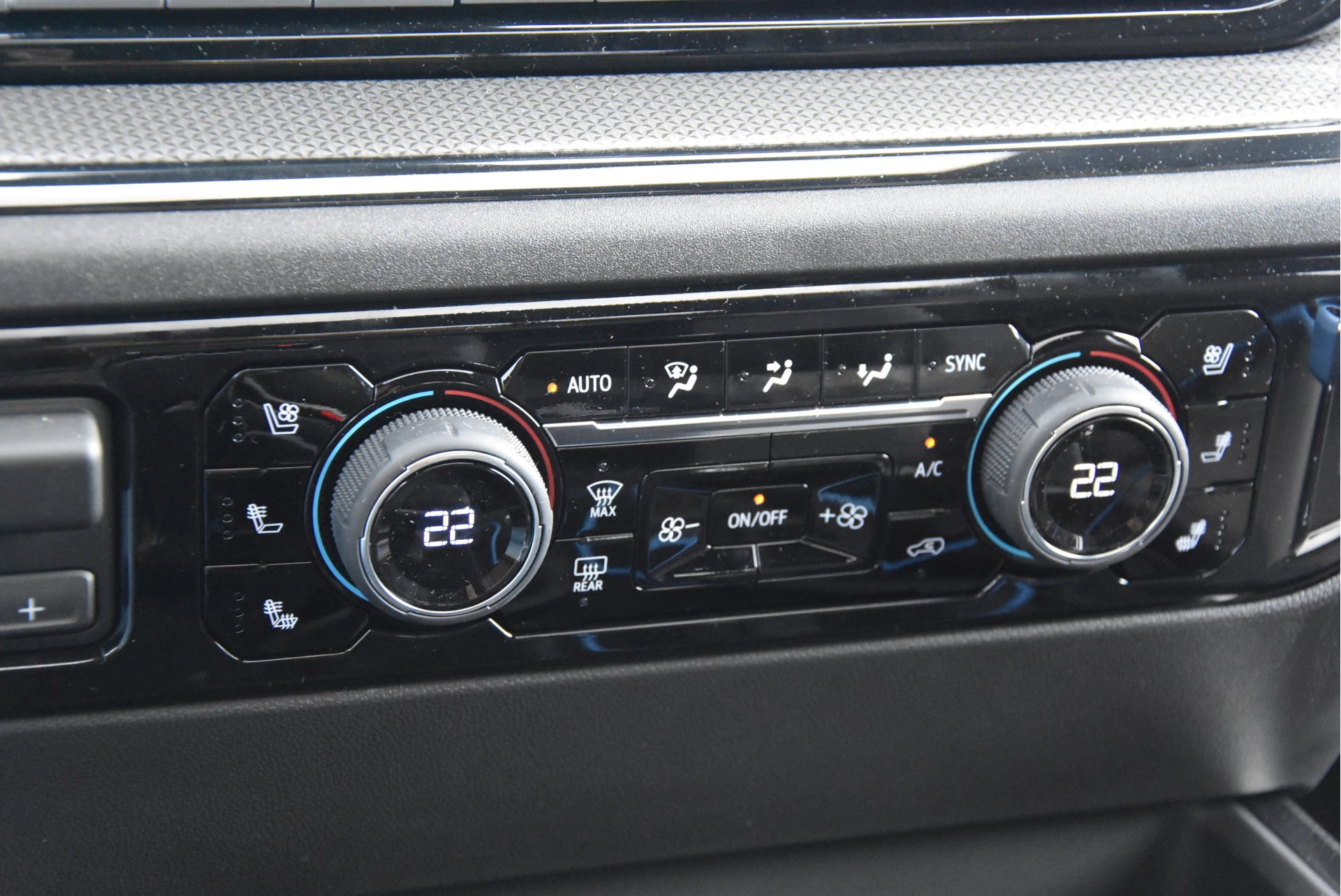 Chevrolet Silverado 2024 - 6.2 ZR2 afbeelding 13