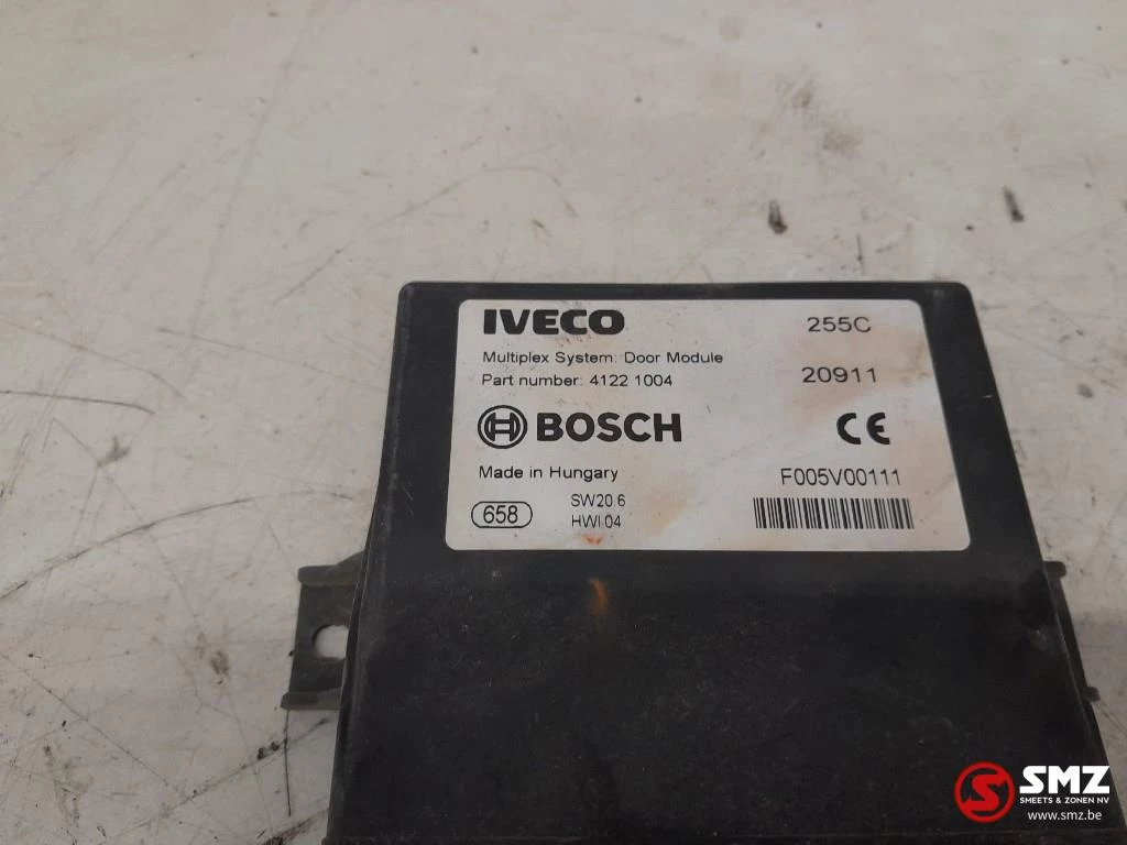 Iveco 2013 - Occ ECU centrale deurvergrendelingsmodule Iveco obrázek 3