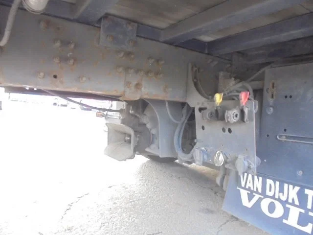 Volvo FH 2012 - 460 6X2 NL TRUCK image 25