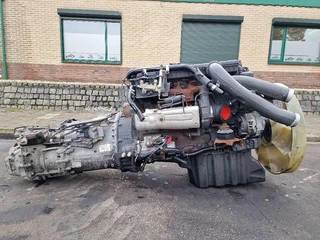Mercedes-Benz OM906LA.V/3-01 à vendre