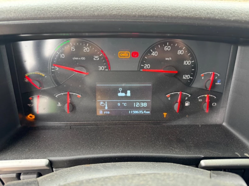 Volvo 2012 - FM 370 EURO 5 EEV 6X2 / I-SHIFT / VDL S-20-6200 obrázek 12
