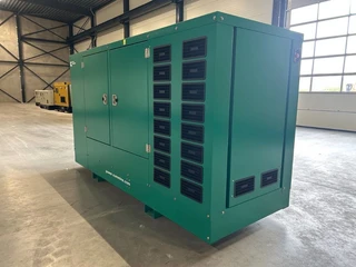Cummins 2025 - C170D5Q - 170 kVA Generator - DPX-18511-Q imagem 3 miniatura