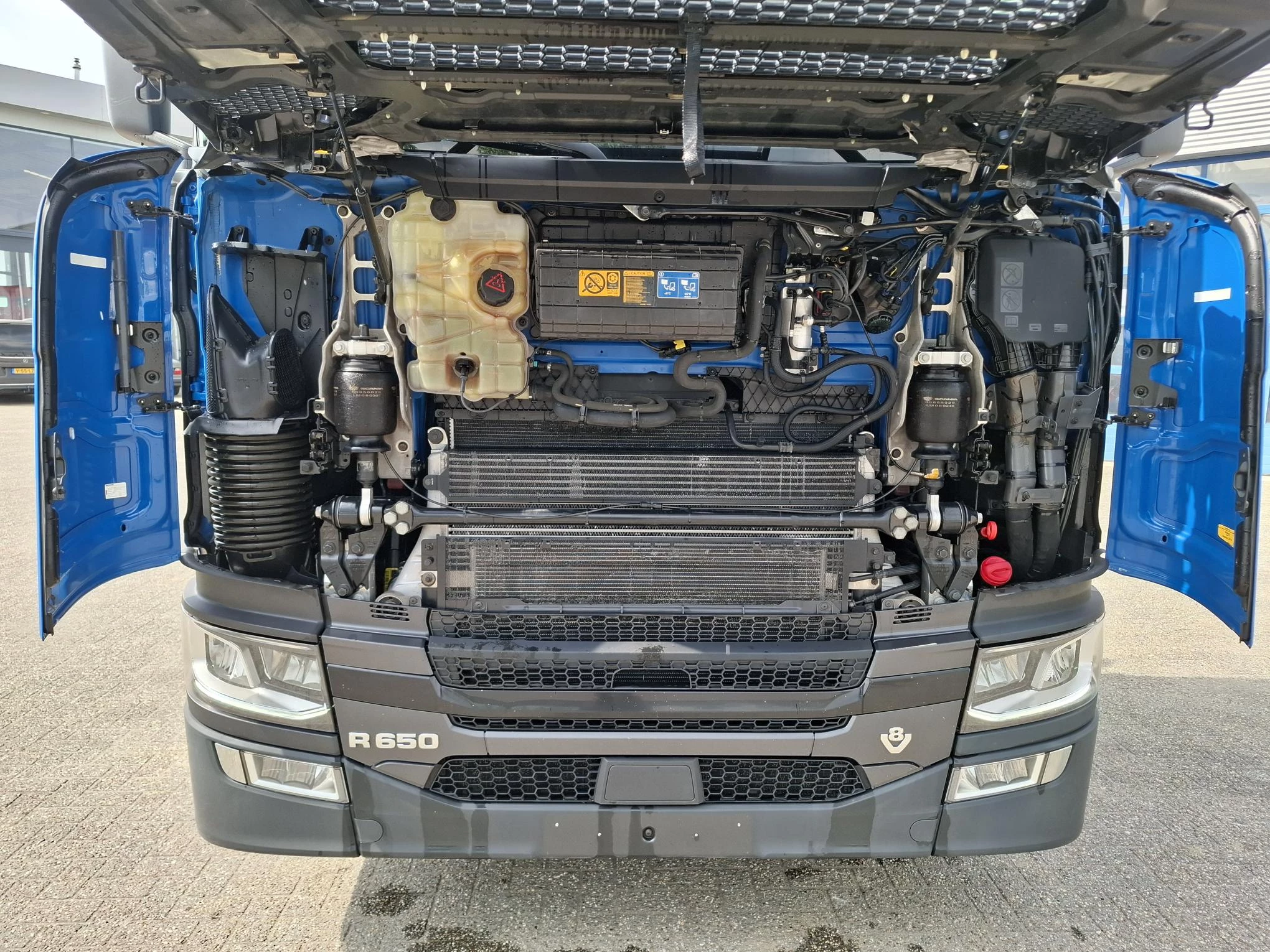 Scania R 2021 - NGS R650 V8 / 8X2 / RETARDER / TECHNICAL 80TON / 9TON FRONT AXLE / ONLY:687461 KM / LWDS / LEATHER / NAVI / FRIDGE / AUTOMATIC / EURO-6 / 2021 obrázek 7