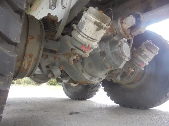 Volvo N 10 1989 - 6X6 L + FASSI 3X IN STOCK afbeelding 13