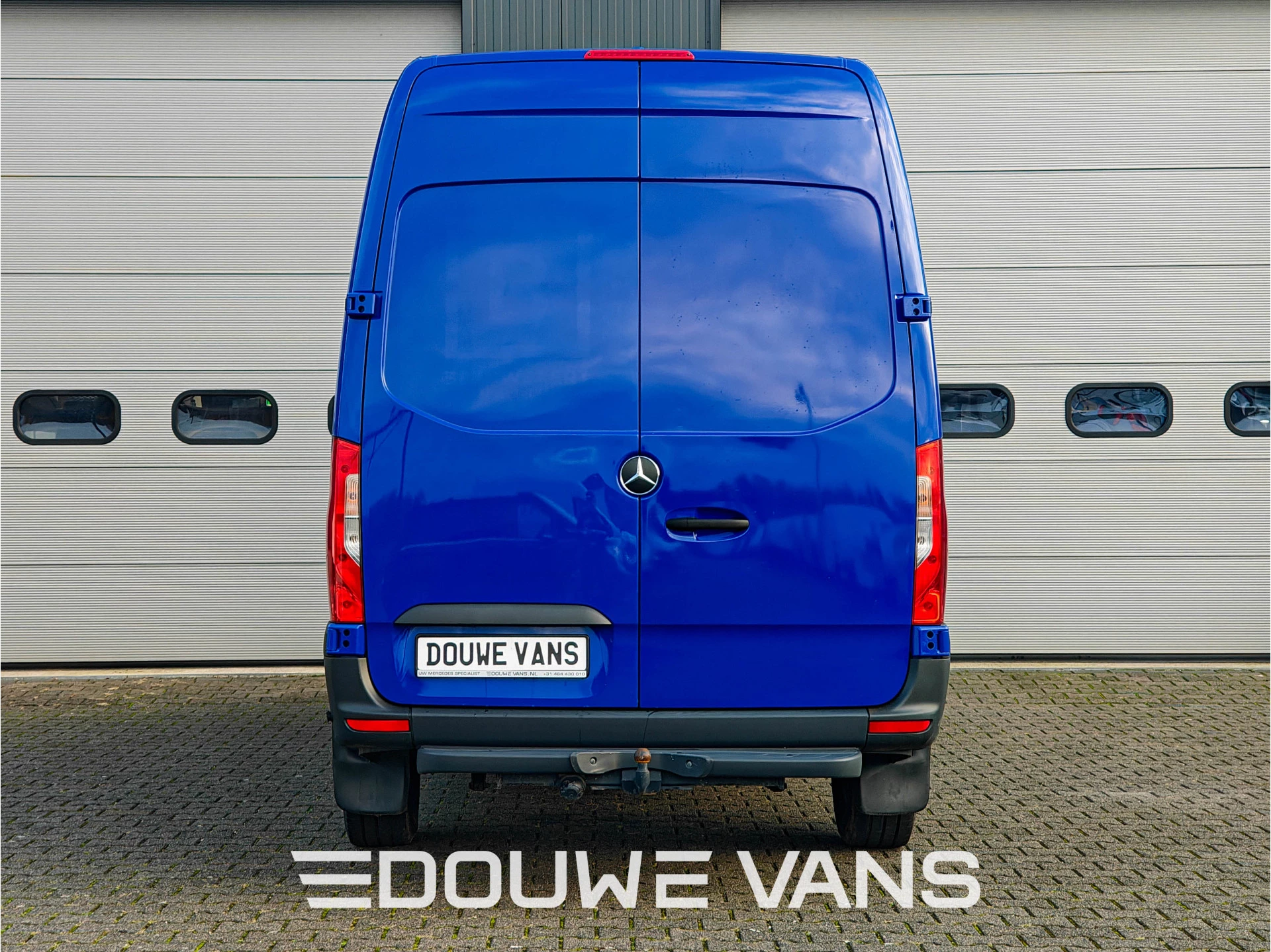 Mercedes-Benz Sprinter 2024 - L2 H2 Automaat 315 BLAUW MBUX DAB Trekhaak Bild 5