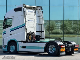 Volvo FH 2019 - 13.420 EURO 6 FULL SPOILER 2x TANKS ONLY 566.000 KM 3-PIECES AVAILABLE NL-TRUCKS afbeelding 3 miniatuur