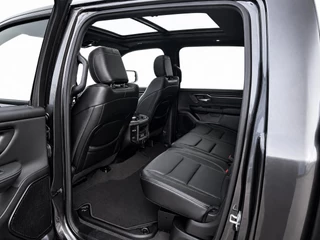 Dodge Ram 1500 2024 - 5.7 V8 4x4 Crew Cab Sport | Incl. Tonneau cover | Special striping| Wide boddy | Fuell velgenset| imagem 22