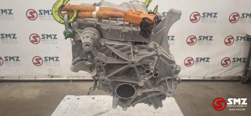 Mercedes-Benz - Occ electromotor W447 Mercedes immagine 3