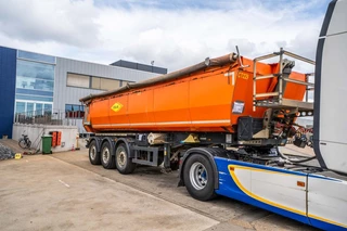 Schmitz Cargobull N/A 2016 - SGF-S3-GEISOLEERDE KIPPER-27m3 imagem 2
