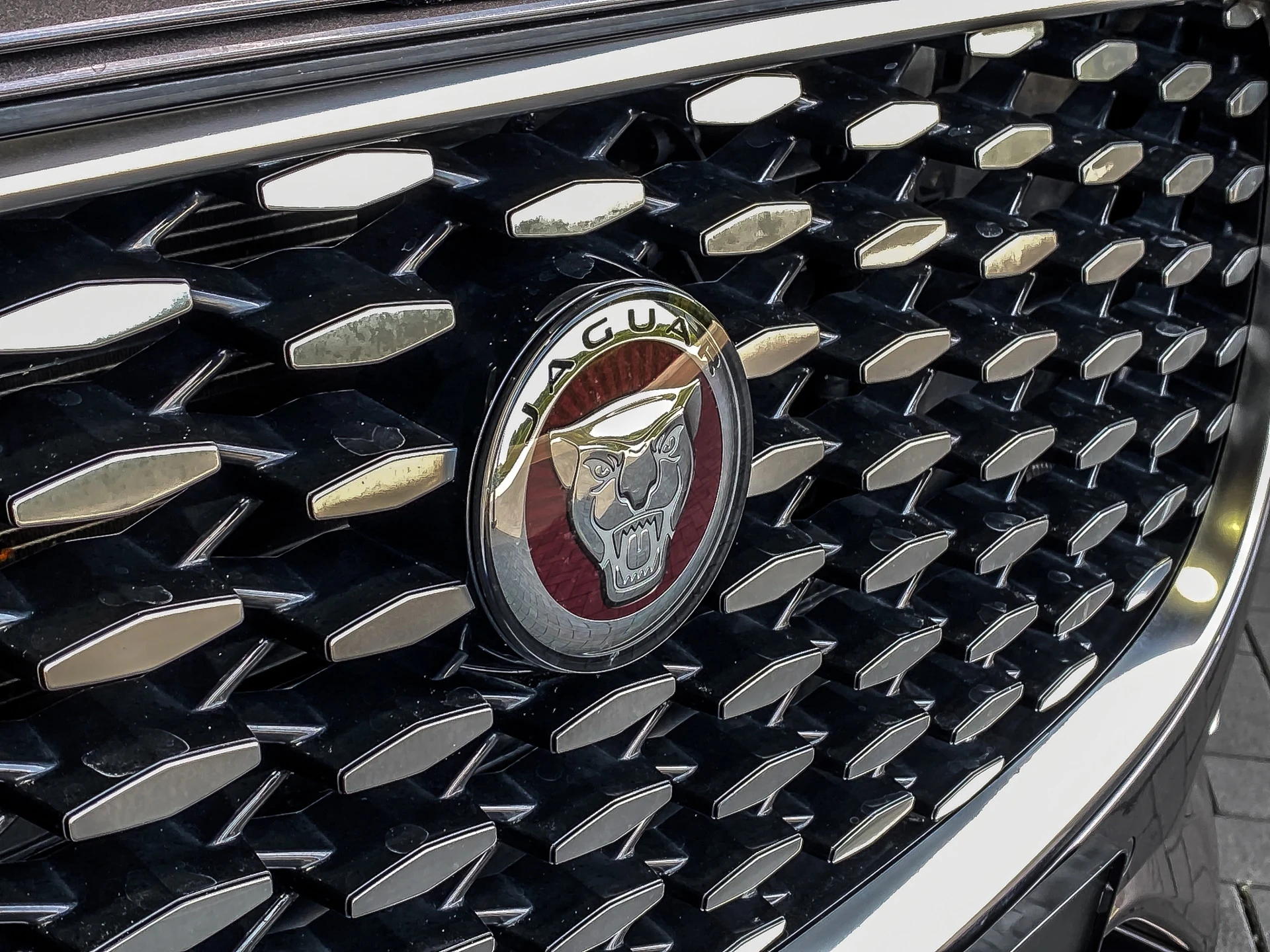 Jaguar F-PACE 2022 - 2.0 P400e S 400PK PHEV afbeelding 37