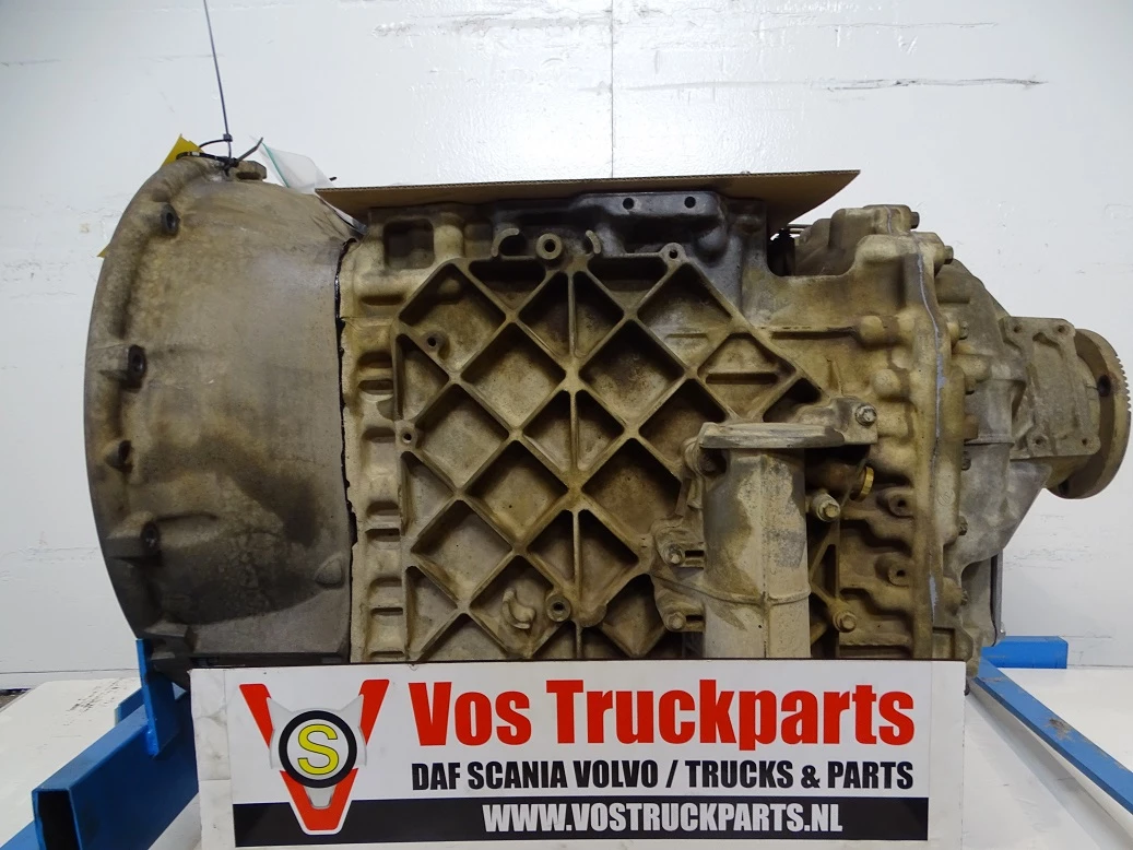 Volvo 2016 - AT-2612-F Bild 1