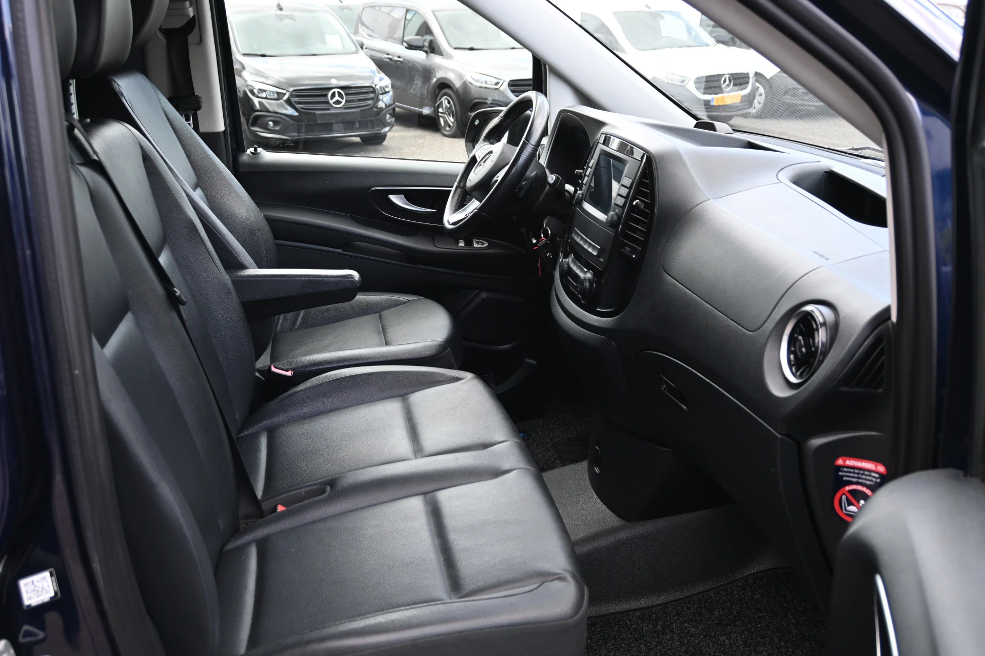 Mercedes-Benz Vito 2022 - 119 CDI L3 XL obrázek 9