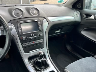 Ford Mondeo 2014 - 1.6 EcoBoost Platinum bj.2014 Navi|Opendak|Trekh|Nap. image 18