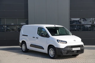Toyota ProAce 2026 - CITY Electric Comfort L2 50 kWh - Airco - Carplay - Cruise - Camera - Rijklaar afbeelding 3 miniatuur