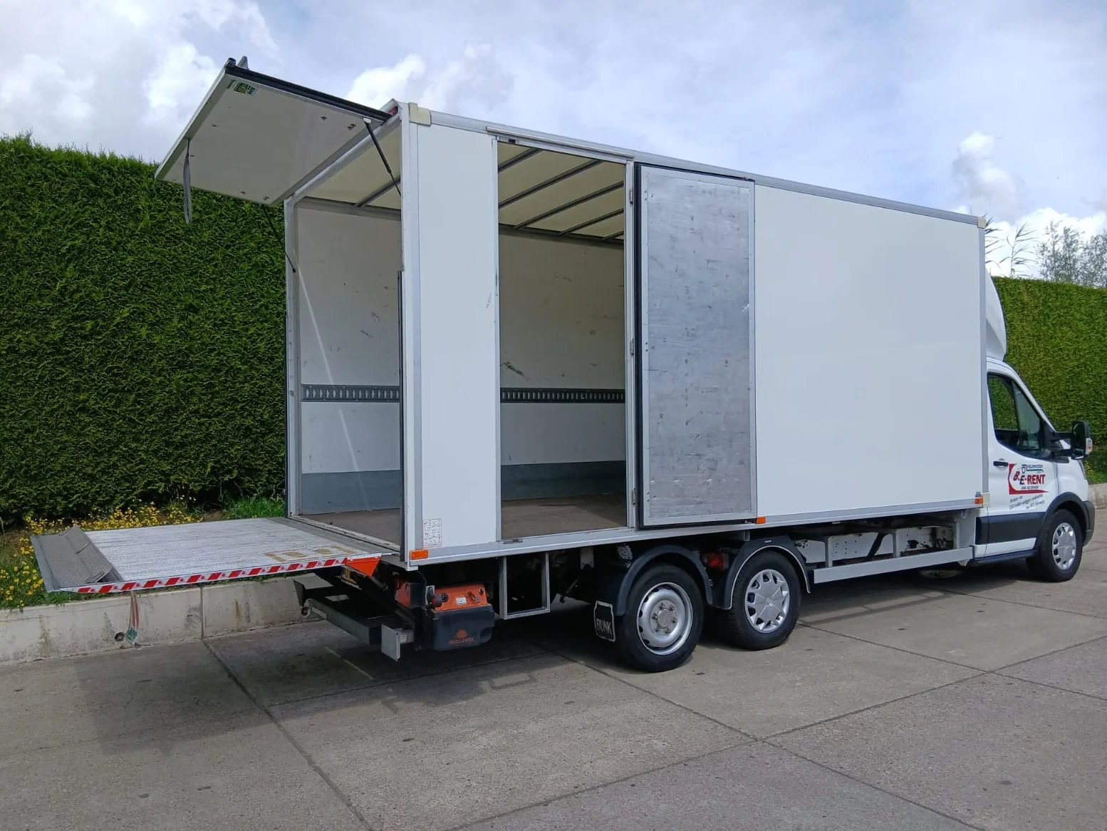 Ford Transit 2024 - Gesloten clixtar 5,2 m. afbeelding 7