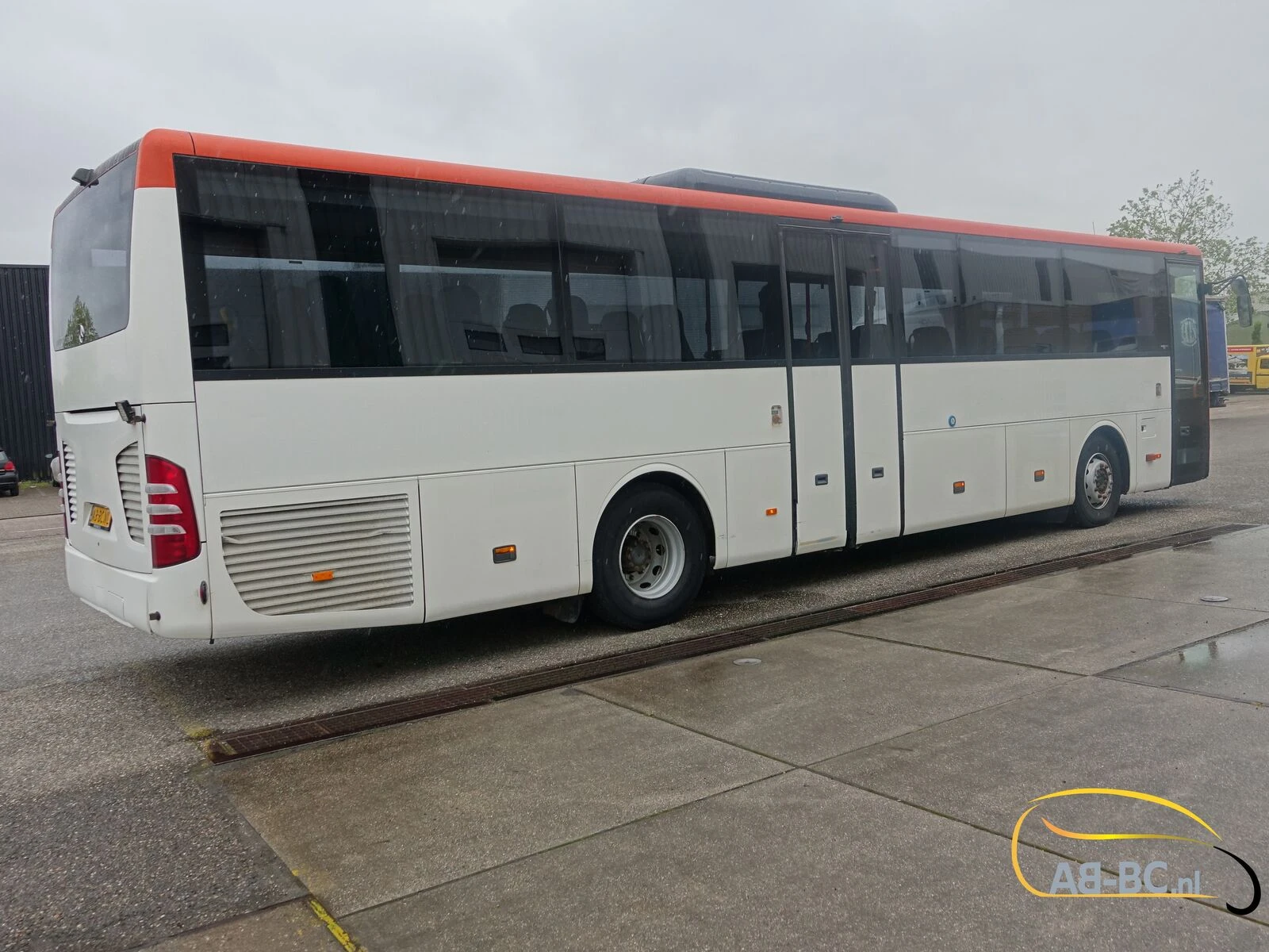Mercedes-Benz Intouro 49 Seats Liftbus EURO 6 2016 obrázek 4