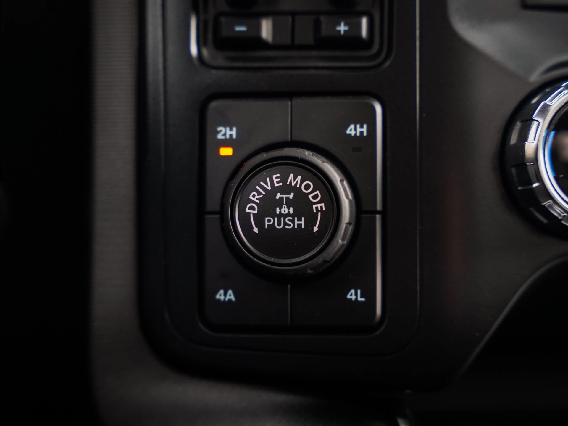 Ford F-150 2022 - Platinum CrewCab 3.5L EcoBoost obrázek 26