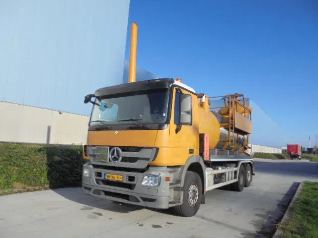Mercedes-Benz Actros 2011 - 2532 LENA ADR afbeelding 1