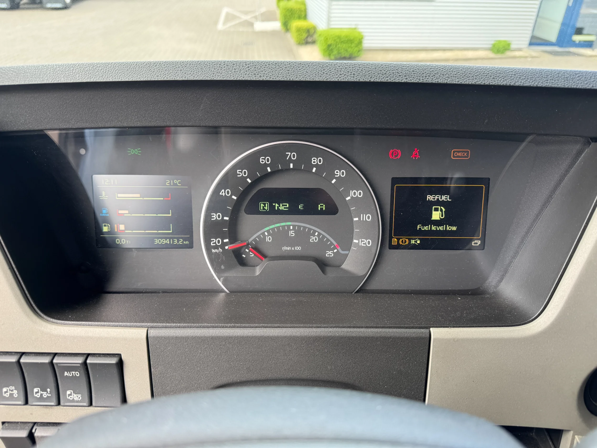 Volvo FM 330 2018 - 6x2*4 BDF + Lift Only 309Tkm! Euro 6 zdjęcie 17