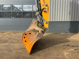 Liebherr R920LC 2014 - N/A bild 16