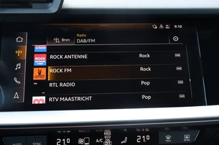 Audi A3 2021 - Sportback 45 TFSI E S ED. COMP. Camera LED Virtual Cockpit HUD image 39