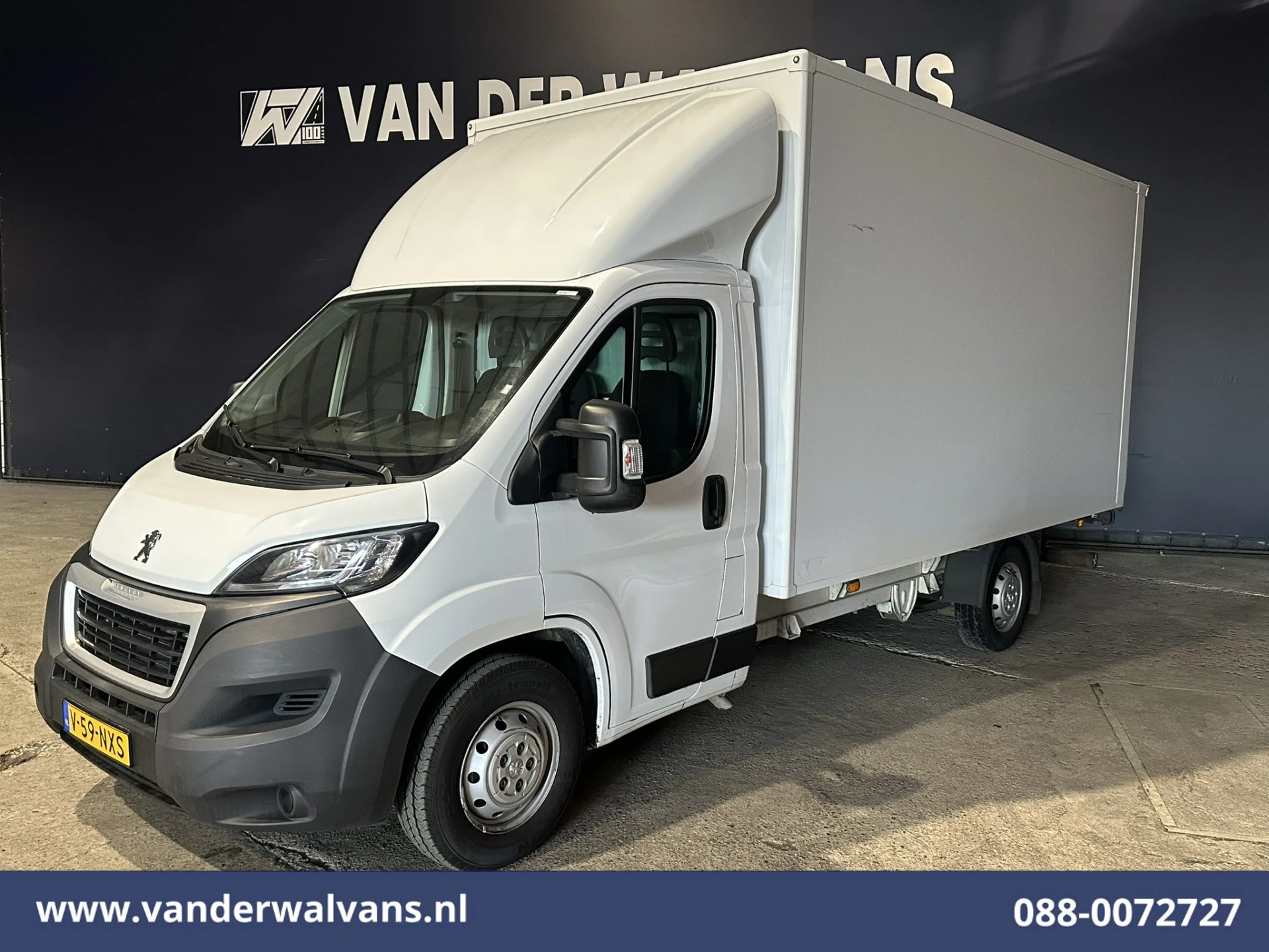 Peugeot Boxer 2022 - 2.2 BlueHDi 141pk Bakwagen 428cm Lang Laadklep Euro6 Airco | Camera | 1085kg laadvermogen obrázek 6