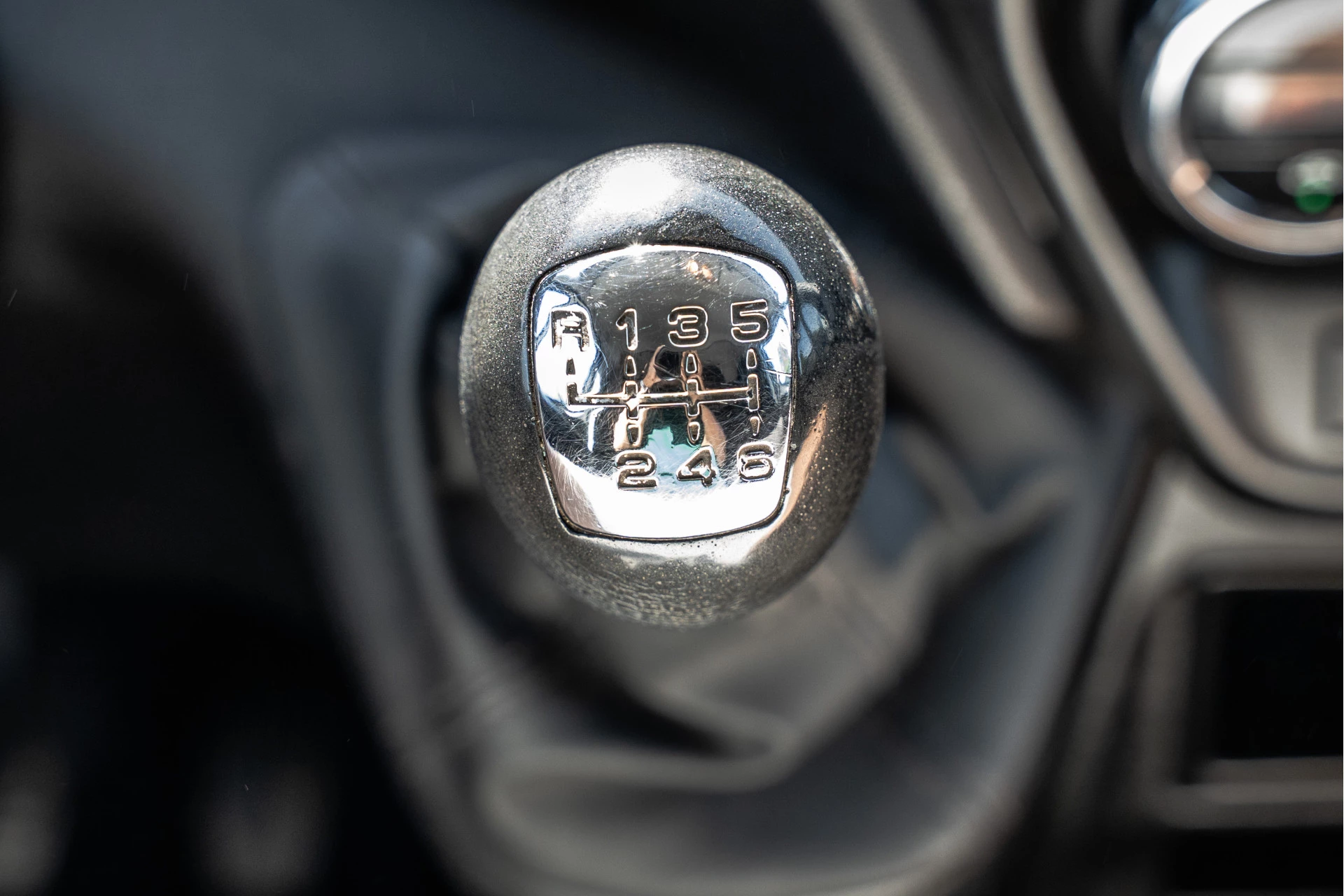 Iveco Daily 2015 - 35S13 L2H1 | 3.5T Trekgewicht | Climate | 3-Zits | Camera | Carplay | Cruise immagine 25