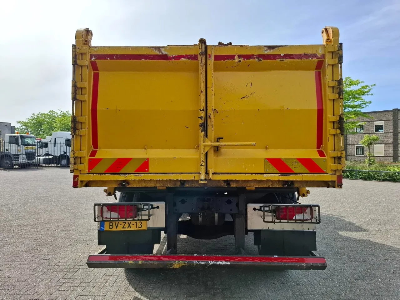 MAN TGM 2009 - TGM18.250 / 4X4 / NL TRUCK / TUV:30-04-2026 / 118783 KM / HMF 1110 K2 / ROTATOR / GOOD TYRES / FULL-STEEL / DRUM BRAKES / MANUAL / 2009 afbeelding 7