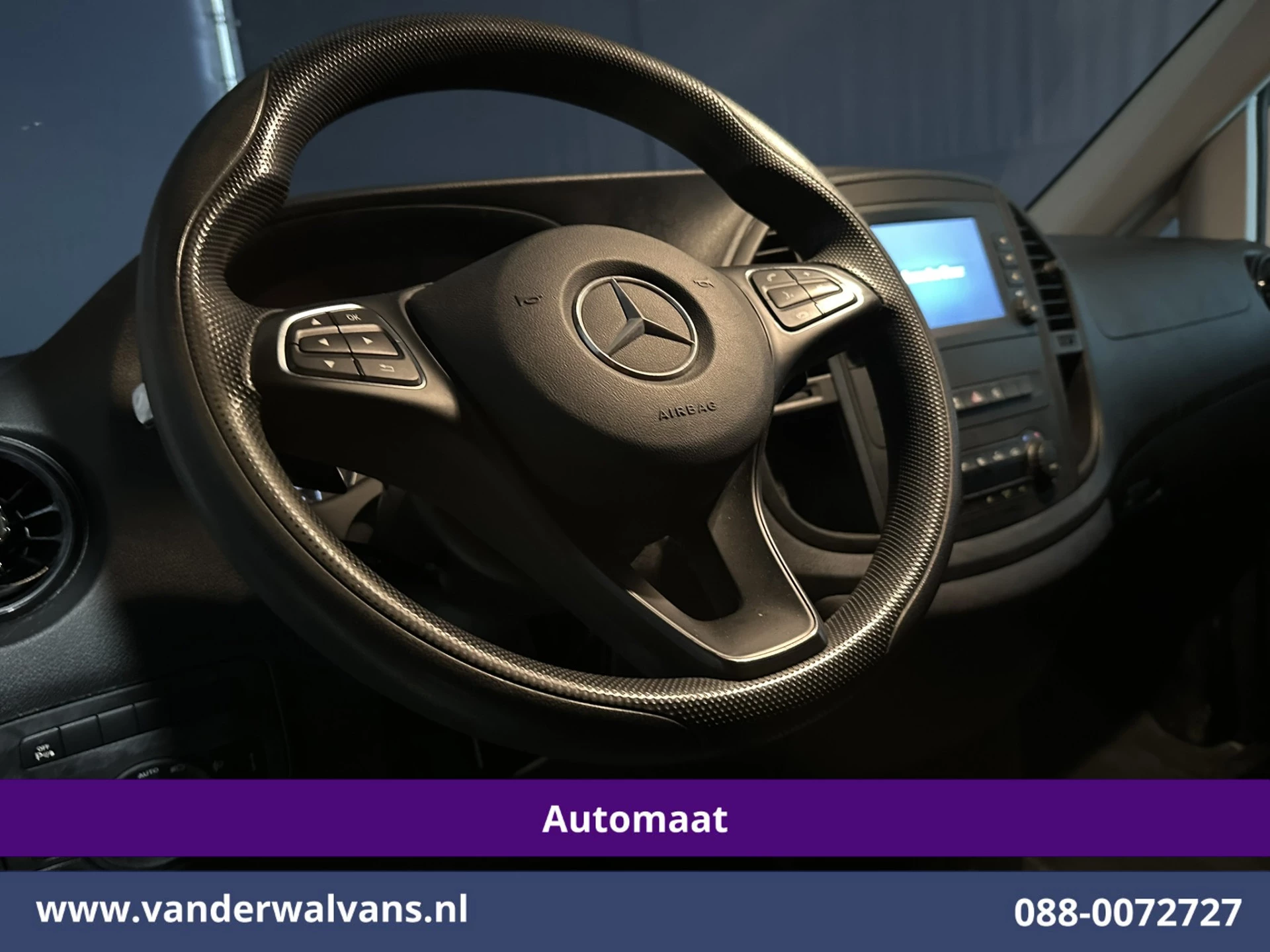 Mercedes-Benz Vito 2021 - 114 CDI 136pk 9G-Tronic Automaat L2H1 Euro6 Airco | Camera | Navigatie | Imperiaal | 2500kg Trekhaak | Apple Carplay image 16