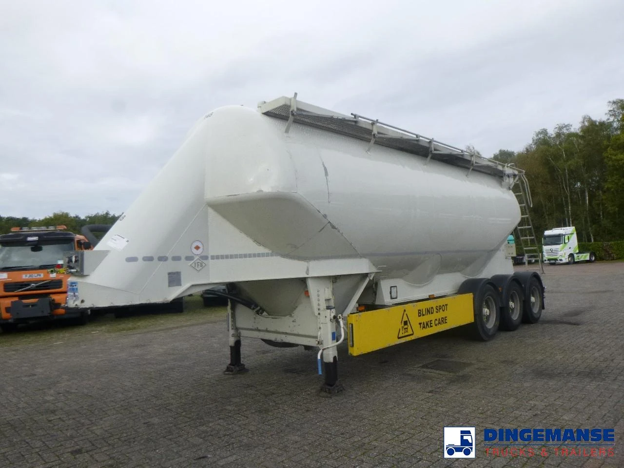 Feldbinder Powder tank alu 40 m3 / 1 comp + compressor 2015 Bild 1