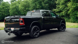 Dodge Ram 1500 2018 - Laramie Night Crew Cab 4x4 afbeelding 3 miniatuur