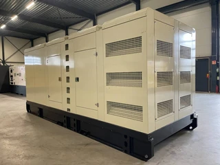 Perkins 2026 - 4006-23TAG3A - 900 kVA Generator - DPX-19818 immagine 3 miniatura