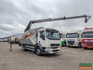 Volvo 240 2012 - FL240 image 2