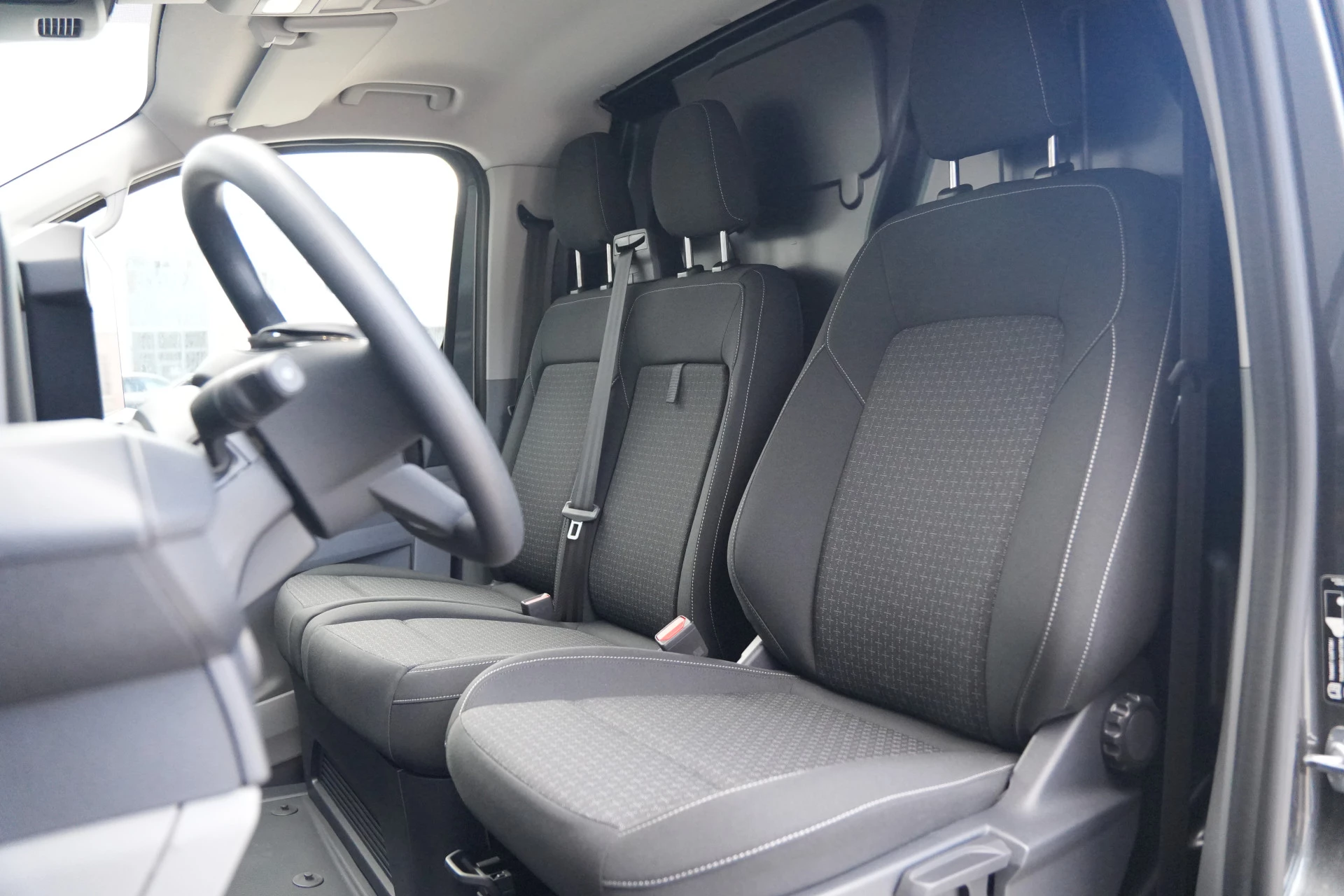 Ford Transit Custom 2026 - 320 2.0 TDCI L1H1 Trend 170pk - 2x Schuif - Camera - Stoelverwarming - Carplay - LED - Carplay - INCLUSIEF BPM obrázek 18