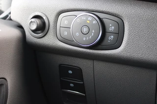 Ford Transit 2024 - 350 2.0 TDCI L2H2 Trend 130pk - Facelift - Adaptive Cruise - Navigatie - Blind Spot - 360 Camera - Stoel - Stuurverwarming - Rijklaar obrazek 11