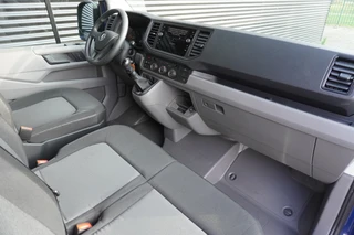 Volkswagen Crafter 2024 - 140pk L3H2/L2H1 Trekhaak Camera Navigatie Apple Carplay Airco afbeelding 2 miniatuur