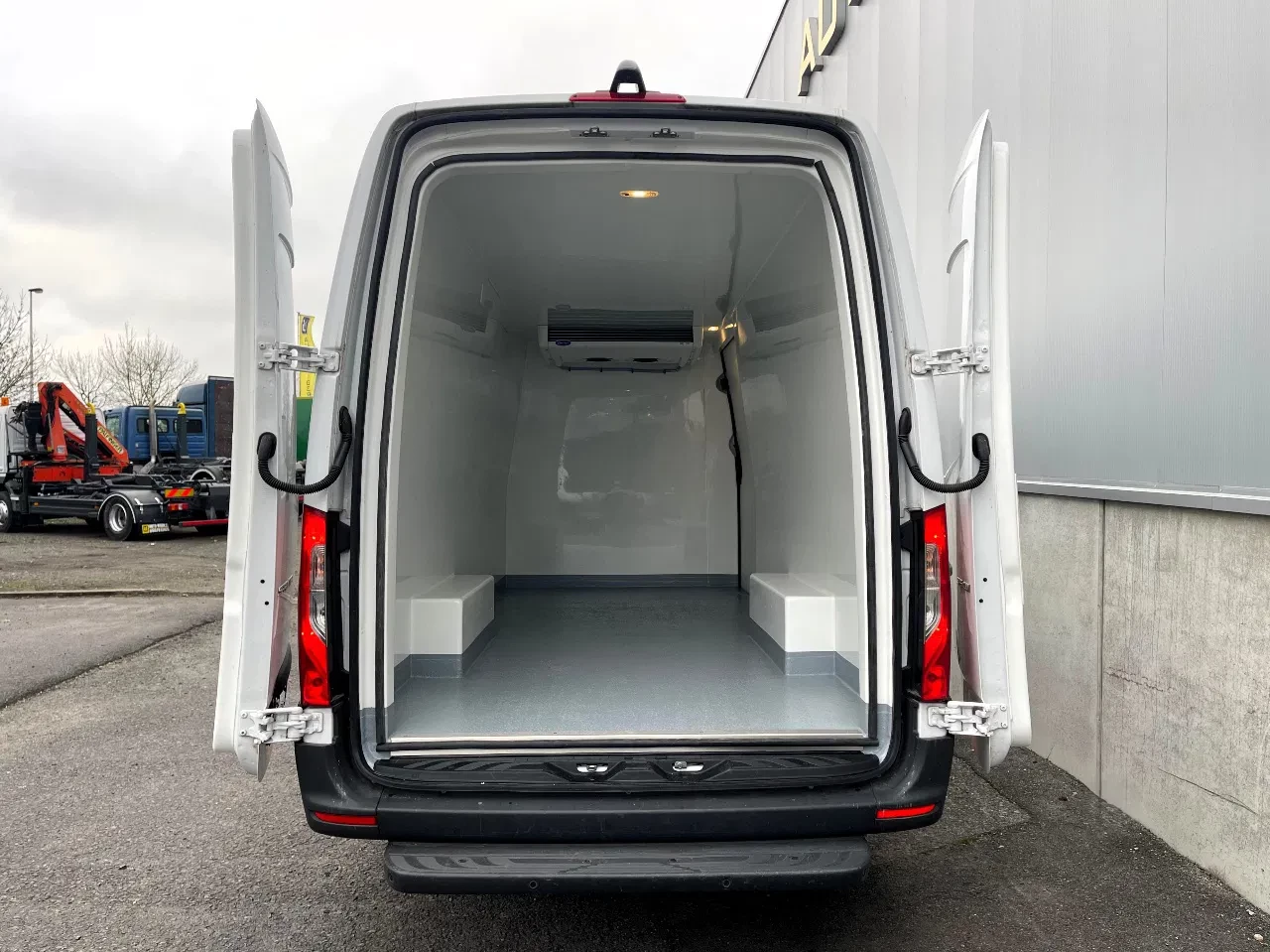 Mercedes-Benz Sprinter 2023 - 315 *L3H2*Achteruitrijcamera*Attention Assist*Airconditioning*DAB-radio immagine 10