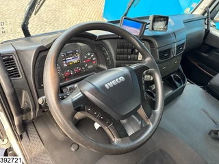 Iveco Trakker 2018 - 360 6x4, EURO 6, Palfinger, Remote image 9