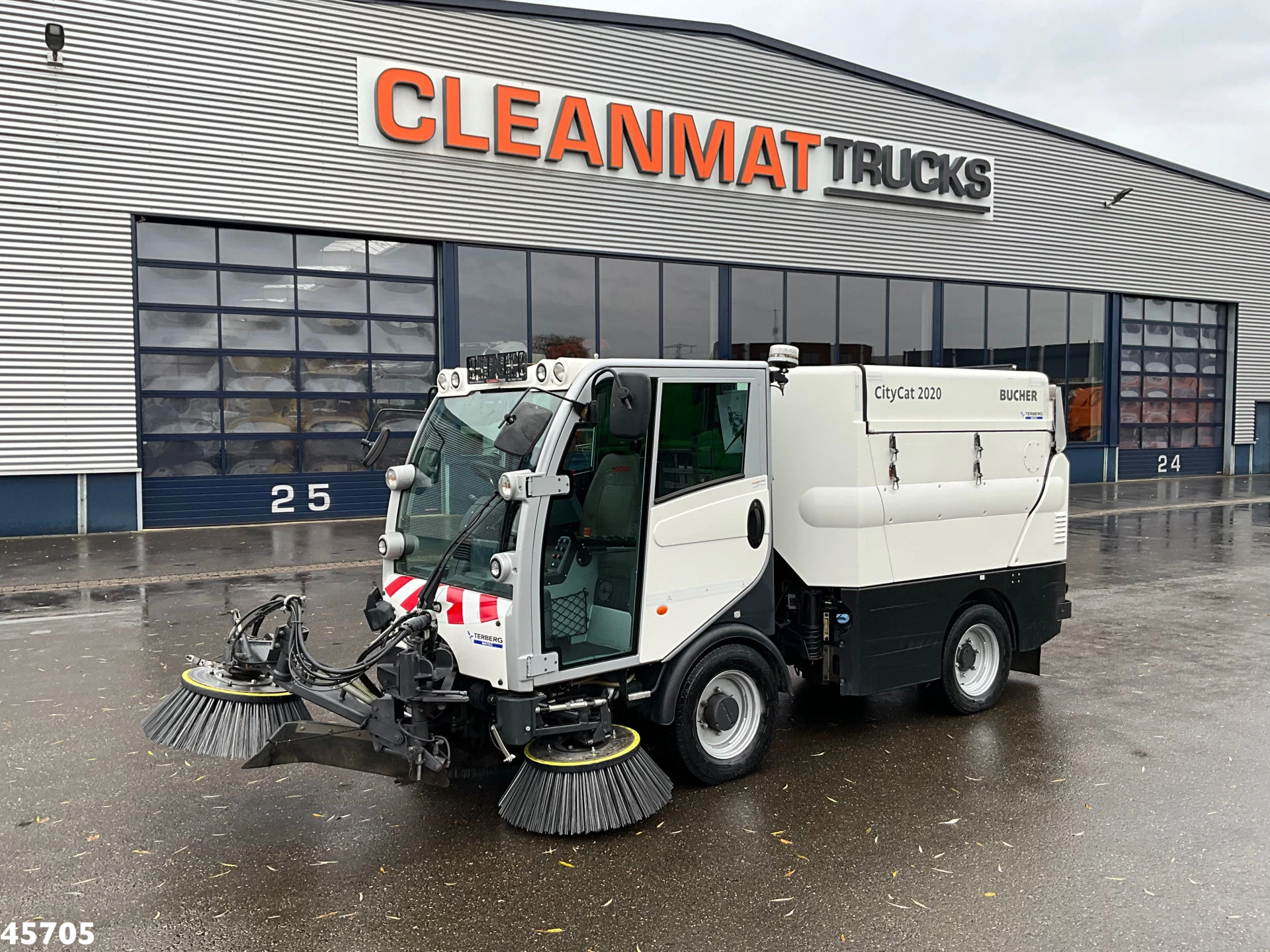 Bucher Citycat 2020 with 3-rd brush 2016 immagine 3