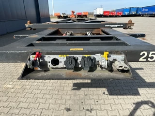 Van Hool N/A 2003 - 20FT Tipping-chassis (20 degrees tipping angle, 24V operated) / ADR (EX/II, EX/III, FL, AT) / SAF discbrakes / 2 liftaxles / NL-chassis image 10