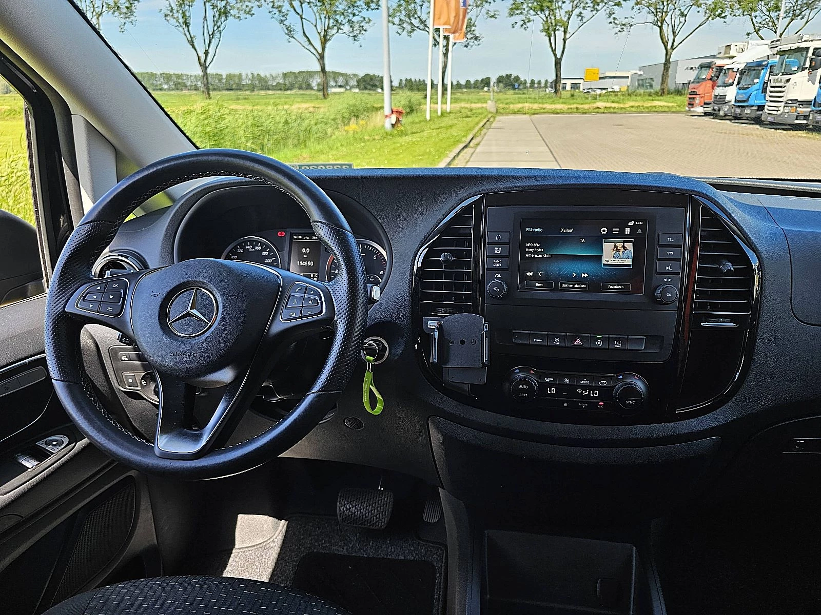 Mercedes-Benz Vito 2022 - 114 image 8