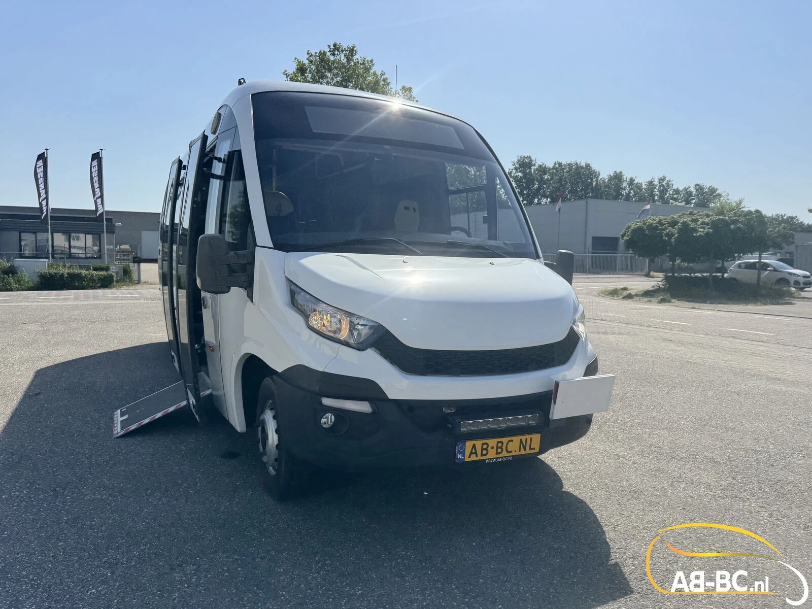 Iveco Rosero First 24 Seats EURO 6 2015 afbeelding 4