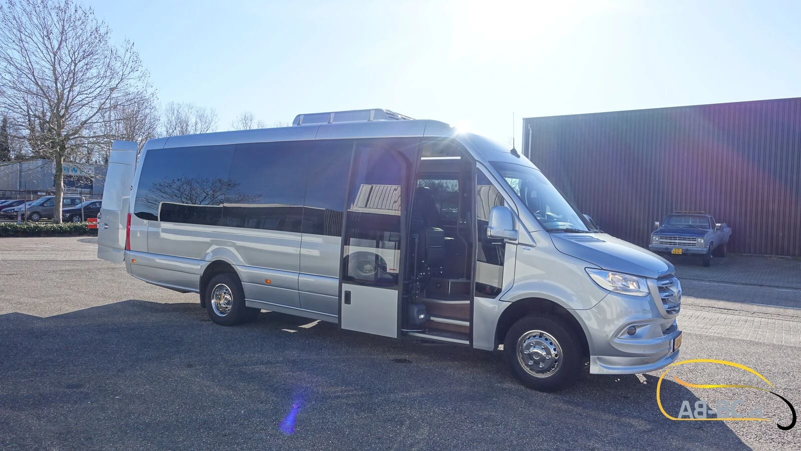 Mercedes-Benz Sprinter 2026 - NEW 519 CDI - 24 Seats EURO 6 zdjęcie 4